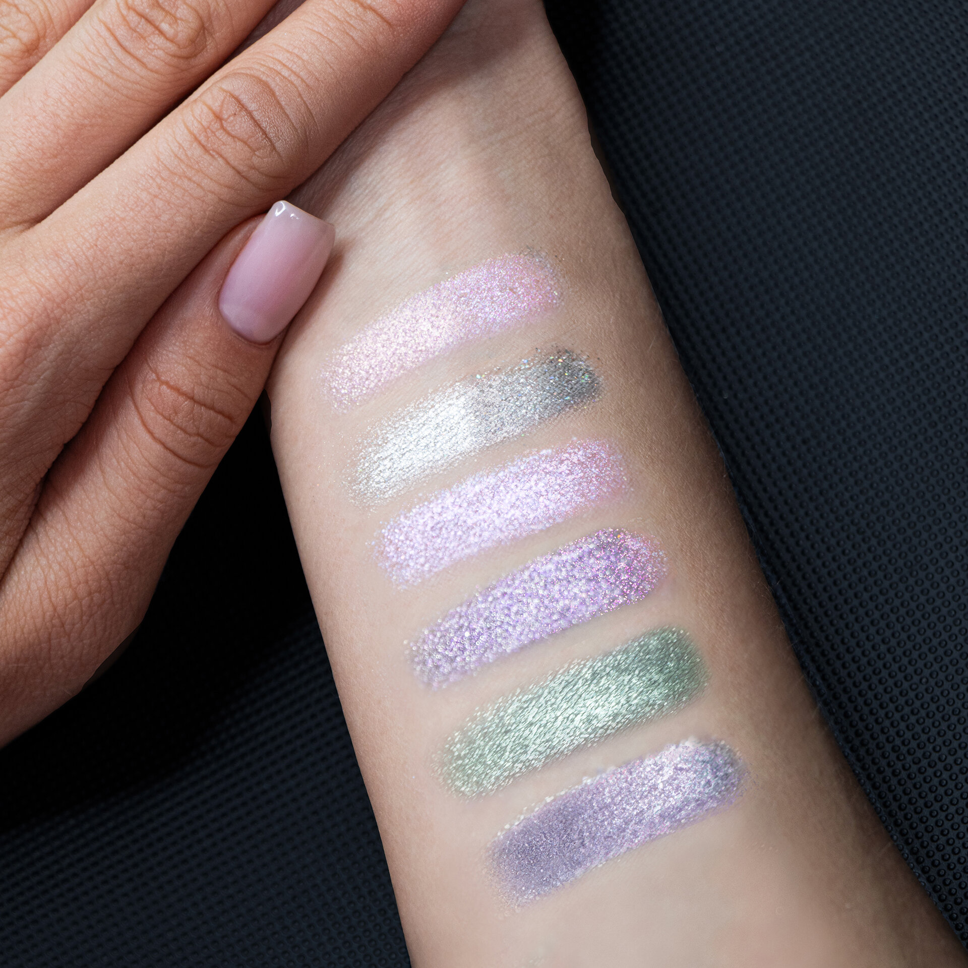 LIMONI Тени для век "Eye Shadow Prism" 001
